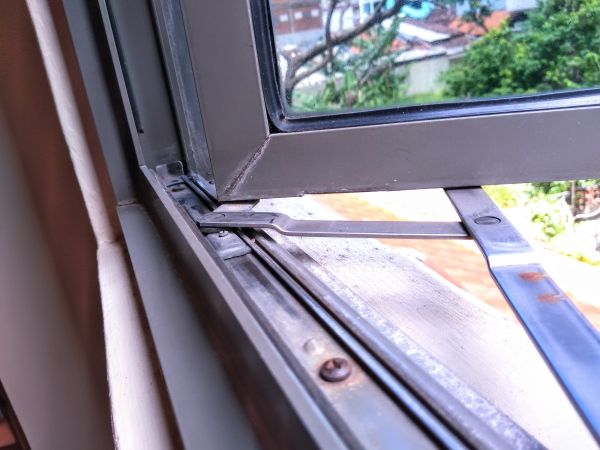 Cost of Hinged Window Replacement in Chattanooga